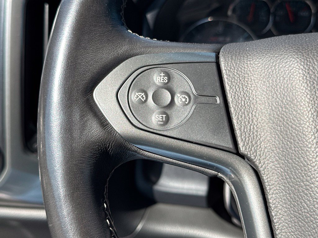 Used 2018 Chevrolet Silverado 1500 LT w/ All Star Edition AWD/4WD image 33