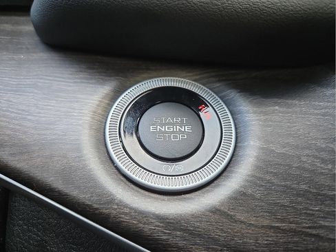 Used 2023 Jeep Grand Cherokee Overland w/ Advanced Protech Group III image 22