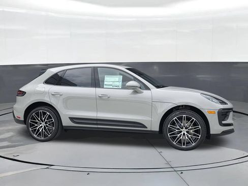 New 2026 Porsche Macan AWD/4WD image 7
