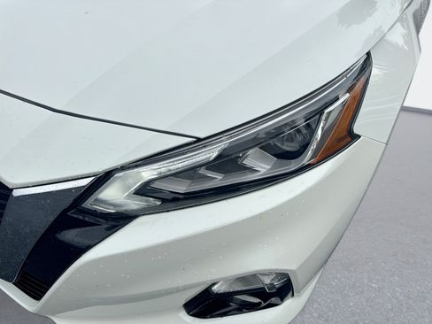 Used 2021 Nissan Altima 2.5 Platinum AWD/4WD image 10