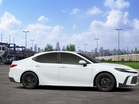 Used 2026 Toyota Camry SE FWD image 75