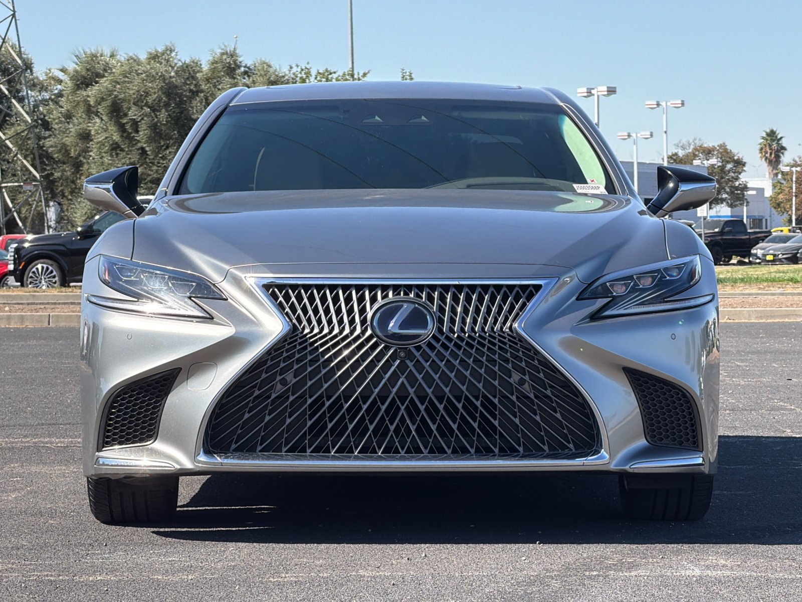 Used 2018 Lexus LS 500h w/ Interior Upgrade Package RWD image 9