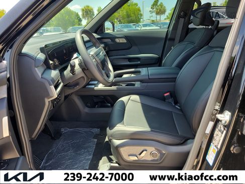 New 2027 Kia Telluride S FWD image 21