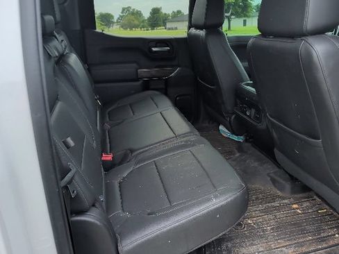 Used 2020 Chevrolet Silverado 1500 LT Trail Boss AWD/4WD image 13
