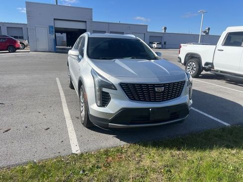 Used 2022 Cadillac XT4 Premium Luxury w/ Safety Alert Package image 6