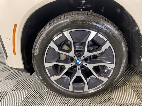 New 2026 BMW X3 xDrive30 w/ Premium Package image 5