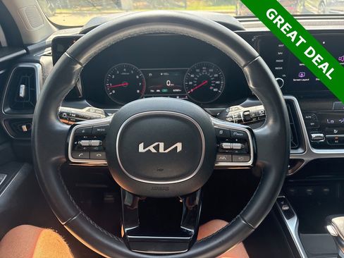 Used 2022 Kia Sorento S w/ Panoramic Sunroof Package FWD image 25