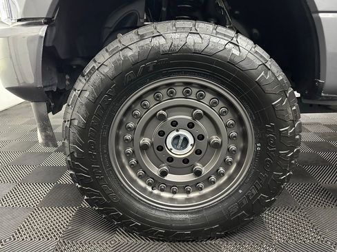 Used 2022 Ford F350 Limited AWD/4WD image 39
