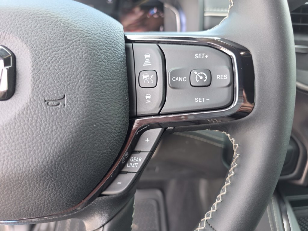 New 2026 RAM 3500 Limited AWD/4WD image 34