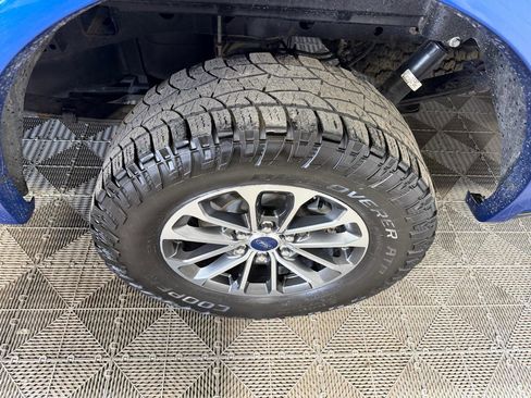 Used 2018 Ford F150 XLT w/ Equipment Group 302A Luxury AWD/4WD image 26