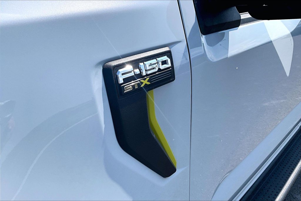 Used 2025 Ford F150 STX w/ Equipment Group 200A AWD/4WD image 8