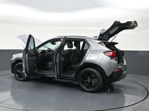Used 2024 Buick Encore GX Sport Touring FWD image 31