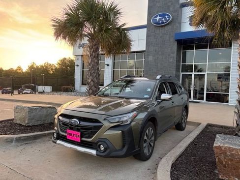Used 2023 Subaru Outback Touring XT AWD/4WD image 3