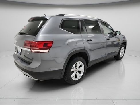 Used 2018 Volkswagen Atlas SE image 11