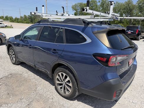 Used 2020 Subaru Outback Premium AWD/4WD image 5