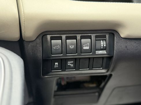 Used 2020 Subaru Ascent Touring image 25