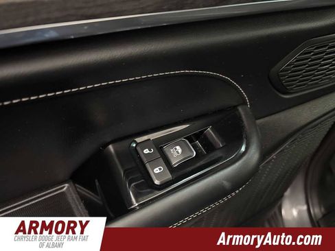 Used 2023 Jeep Grand Cherokee L Overland image 29