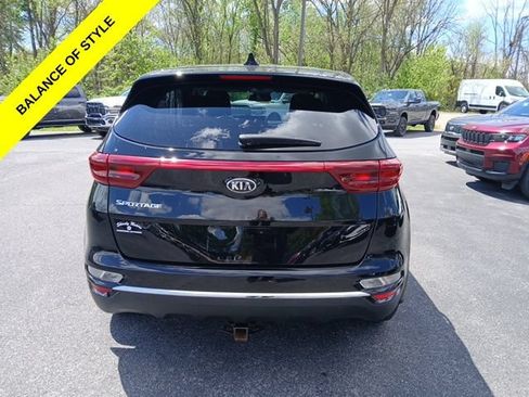 Used 2022 Kia Sportage LX AWD/4WD image 5