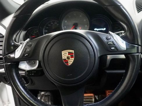 Used 2013 Porsche Cayenne S AWD/4WD image 12