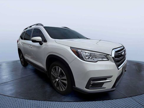Used 2022 Subaru Ascent Limited w/ Technology Package AWD/4WD image 1