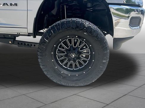 Used 2019 RAM 2500 Tradesman AWD/4WD image 10