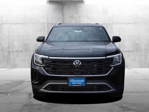New 2026 Volkswagen Atlas Cross Sport SE image 4