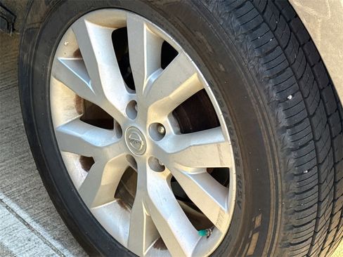 Used 2012 Nissan Murano SL w/ Navigation Pkg image 10