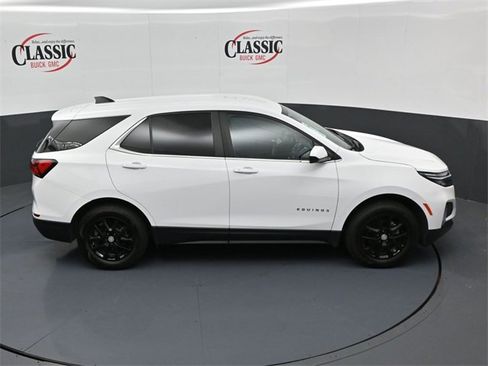 Used 2023 Chevrolet Equinox LT w/ LPO, Floor Liner Package image 22