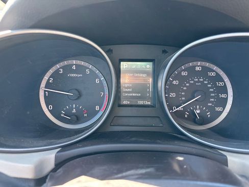 Used 2018 Hyundai Santa Fe Sport image 13