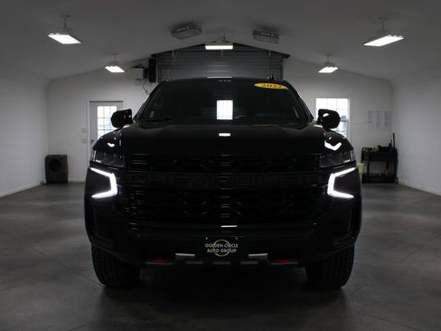 Used 2022 Chevrolet Tahoe Z71 image 3