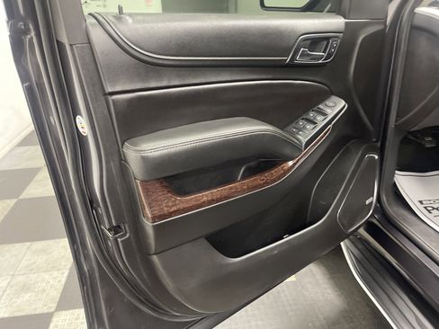 Used 2018 GMC Yukon SLE w/ SLE Value Package image 10