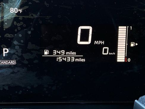 Used 2025 Nissan Kicks SV image 35