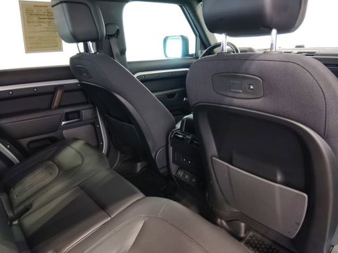 Used 2022 Land Rover Defender 110 X AWD/4WD image 47