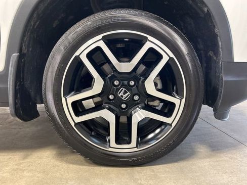 Used 2022 Honda Passport Elite image 12