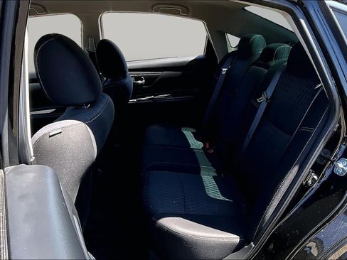 Used 2018 Nissan Altima 2.5 S FWD image 20