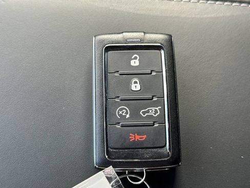 Used 2023 Jeep Grand Cherokee L Overland AWD/4WD image 39
