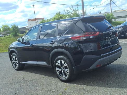 Used 2023 Nissan Rogue SV AWD/4WD image 6