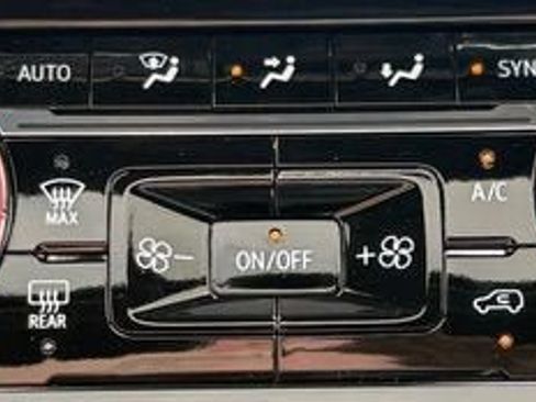 New 2026 GMC Sierra 1500 Denali AWD/4WD image 24