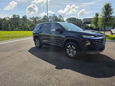 Used 2026 Chevrolet Equinox LT FWD image 5