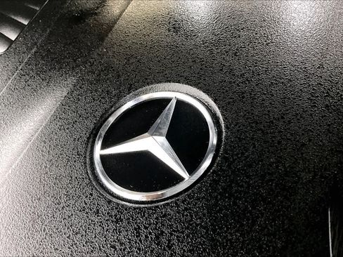 Certified 2025 Mercedes-Benz GLS 450 4MATIC image 32