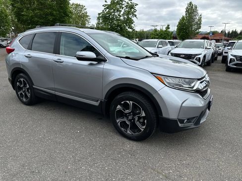 Used 2017 Honda CR-V Touring image 8