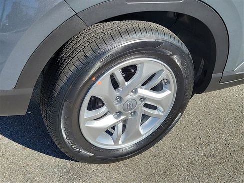 New 2026 Hyundai Venue SE image 23