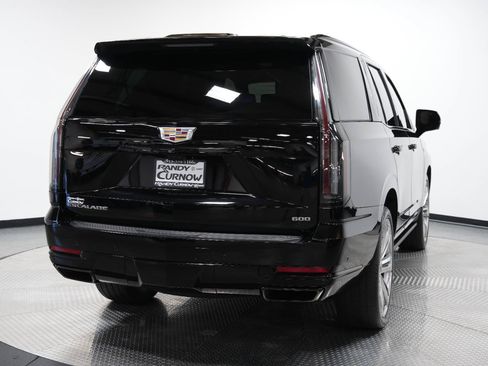 Used 2025 Cadillac Escalade Sport Platinum AWD/4WD image 10