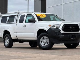 Certified 2022 Toyota Tacoma SR video 2