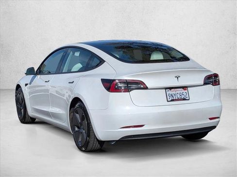 Used 2021 Tesla Model 3 Standard Range Plus RWD image 7