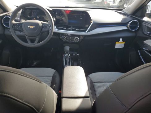 New 2026 Chevrolet Trax LT image 10