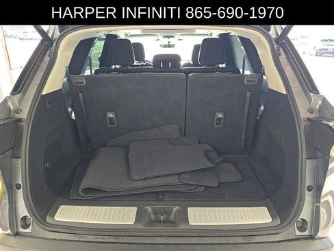 Used 2023 INFINITI QX60 Luxe w/ Performance Audio Package FWD image 10
