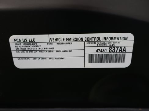 Used 2017 Dodge Challenger SRT Hellcat RWD image 21