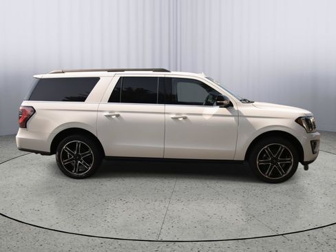 Used 2021 Ford Expedition Max Limited AWD/4WD image 31