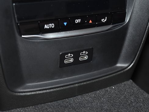 New 2026 BMW 330i xDrive Sedan w/ M Sport Package image 20